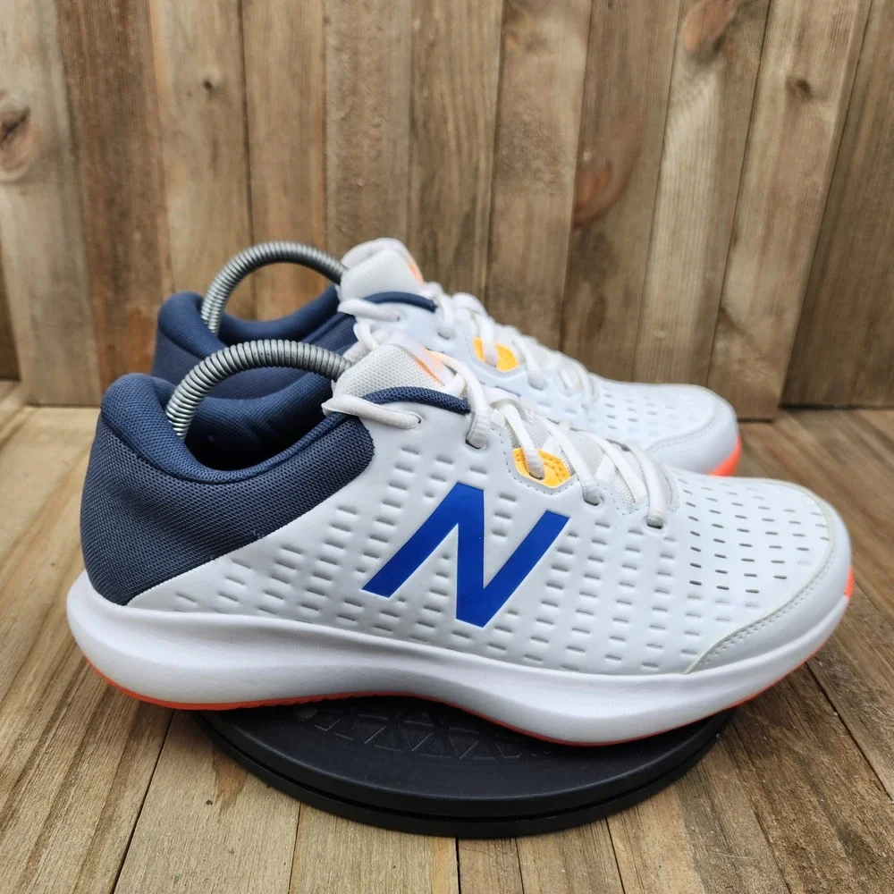 New Balance 696v4 Mens size 9 EE Wide Pickleball Tennis Shoes MCH696L4